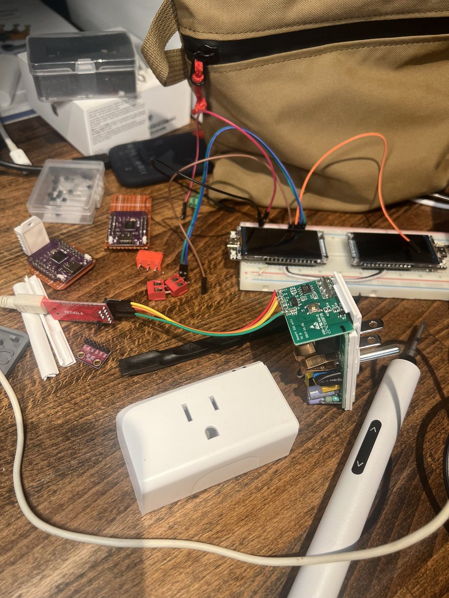 zefhous's tweet photo. Installing ESPHome on a Sonoff smart switch. Mostly for use as a current sensor. https://t.co/PMe6Vg8jbG
