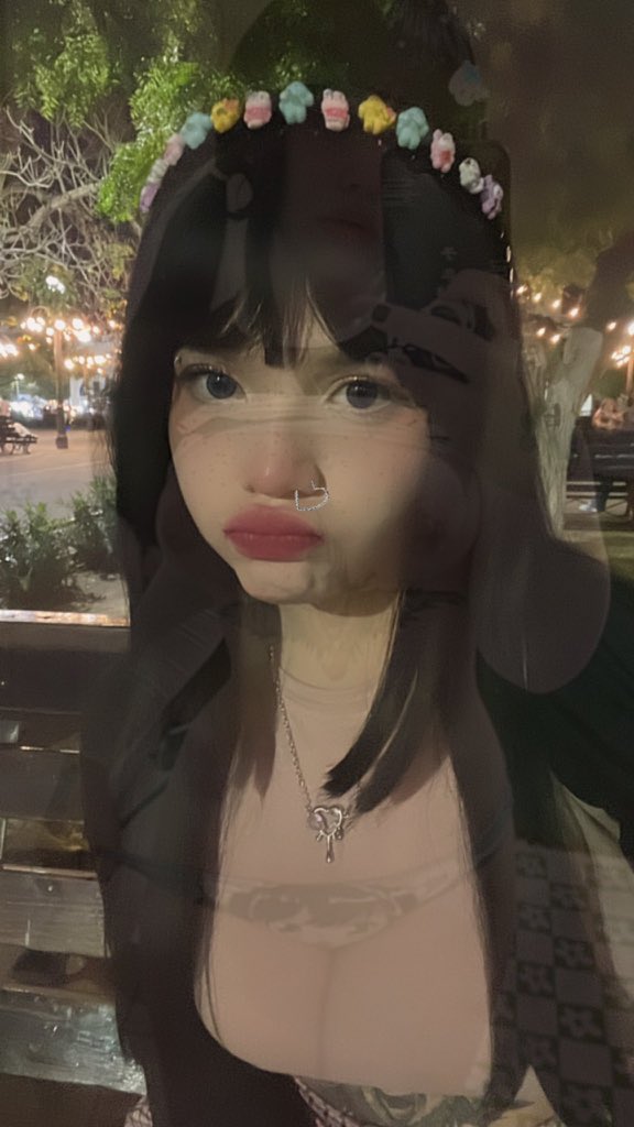 ManekiSoto's tweet photo. Entre cierren los ojos uwu https://t.co/HTV9jsCJEj