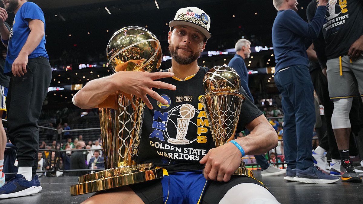 OnBallSteph's tweet photo. Steph Curry is an all-time Finals performer:

27.3 PPG
6.0 APG
5.8 RPG
1.6 SPG
0.3 BPG

59.6 TS%, +138 in 34 GP https://t.co/AzekBayBr8