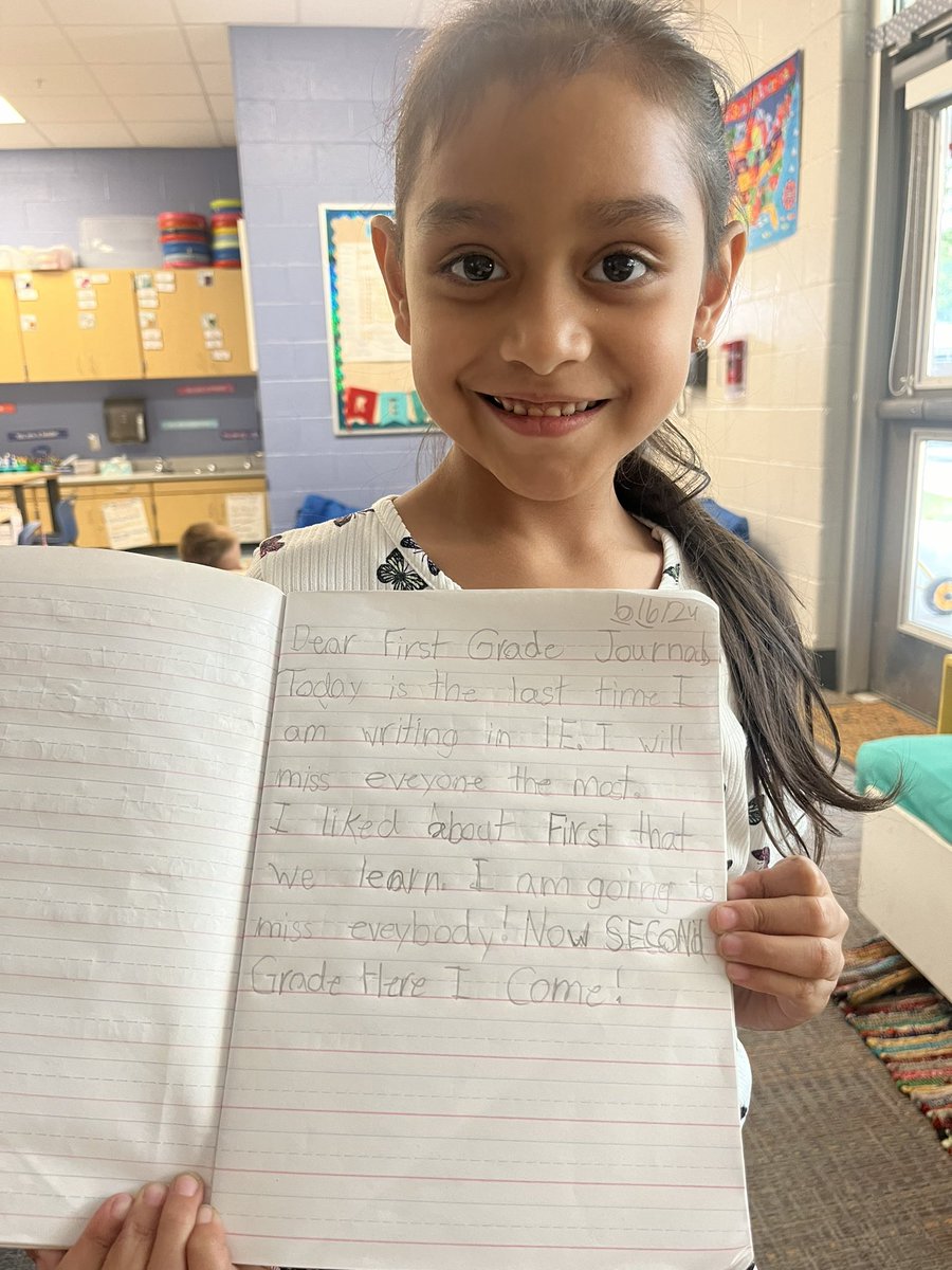 A_Patsalos_K2's tweet photo. I have some students very ready for second grade!! 🤩 #angeloakes https://t.co/s4HHDQ8fpO