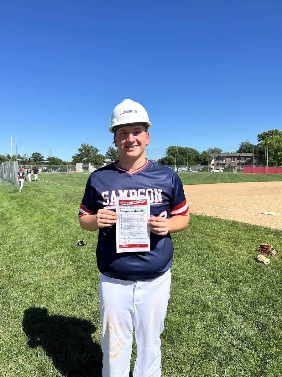 SampsonBaseball's tweet image. Sampson Reserves Win!!

Hard hat player of the game goes to Grant Oglesby! Grant busted the game wide open with a base clearing double! ⚾️🔨