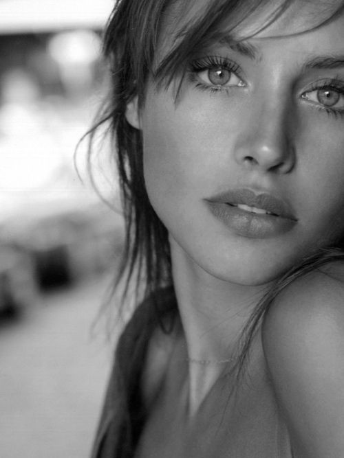 Rocco_Parondi's tweet photo. #HannahWare https://t.co/3FRwZrcF4V