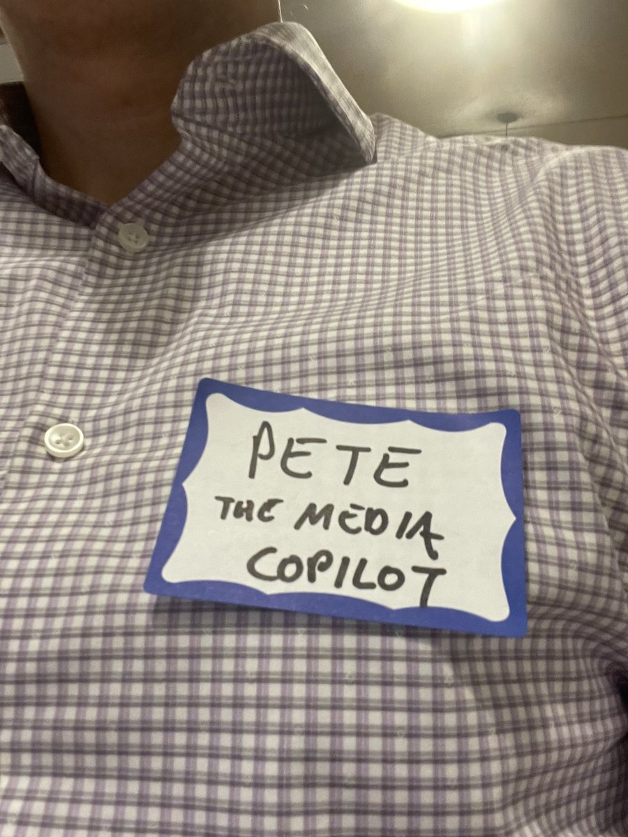 petepachal's tweet image. Somethin’s happening! #Techweek