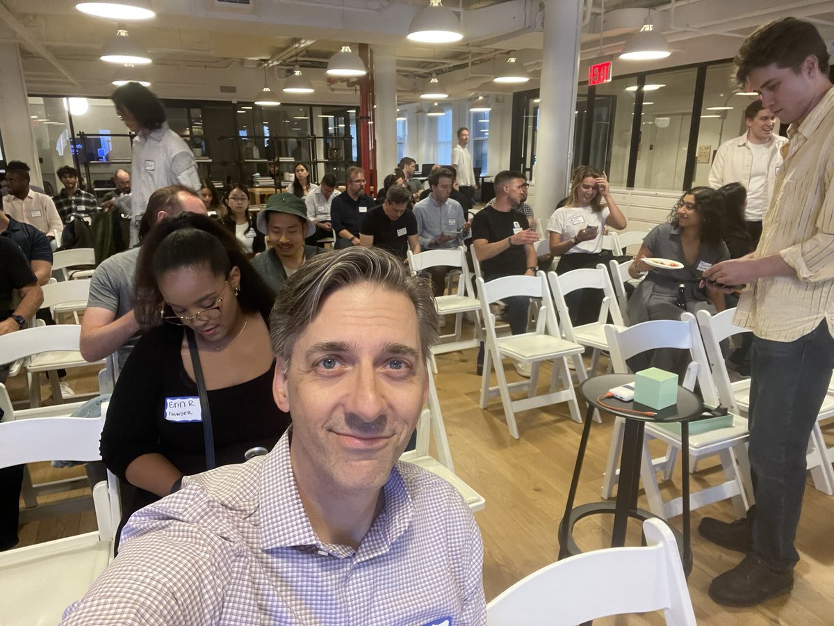 petepachal's tweet image. Somethin’s happening! #Techweek