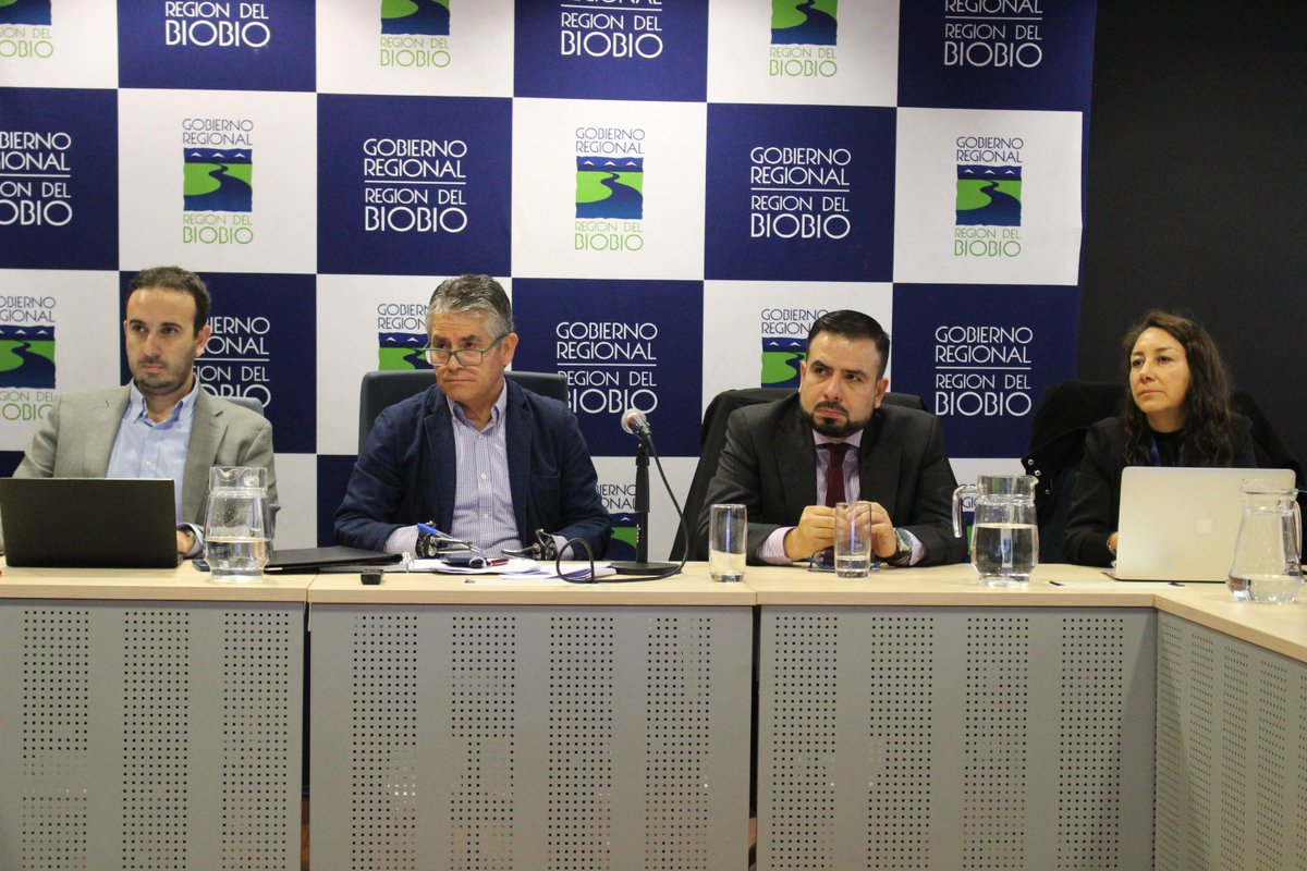 Llegamos hasta el <a href="/gorebiobio/">Gobierno Regional del Biobío</a> para presentar una innovadora iniciativa en materia de inclusión 🫂🤩
Pronto les estaremos contando novedades respecto a este programa que llevamos trabajando durante varios meses y que esperamos, sea un gran apoyo a muchas familias de la Región ❤