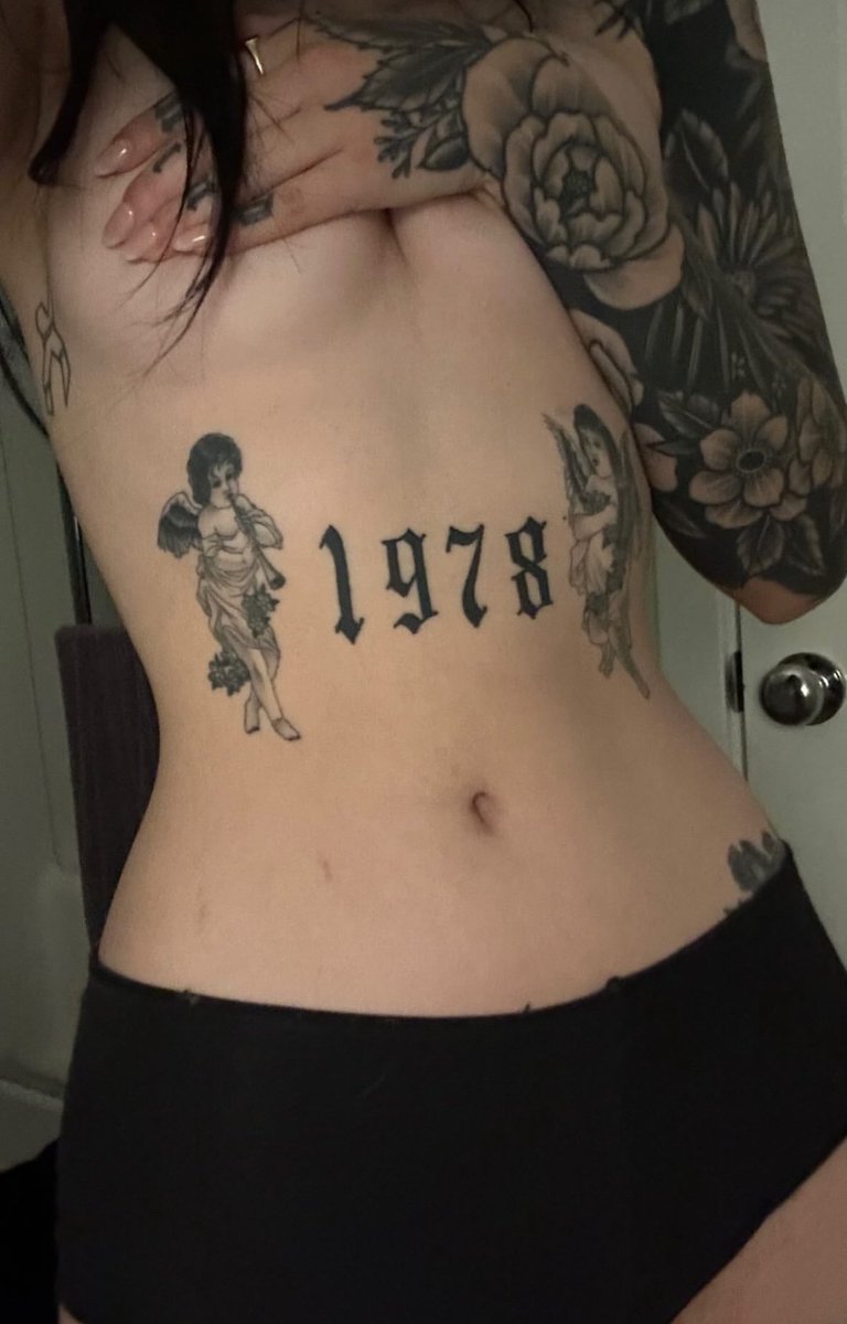 POVERTYHOLE's tweet image. ᅠᅠᅠ
             𝐃𝐫𝐞𝐬𝐬 𝐂𝐨𝐝𝐞:

ᅠᅠᅠ