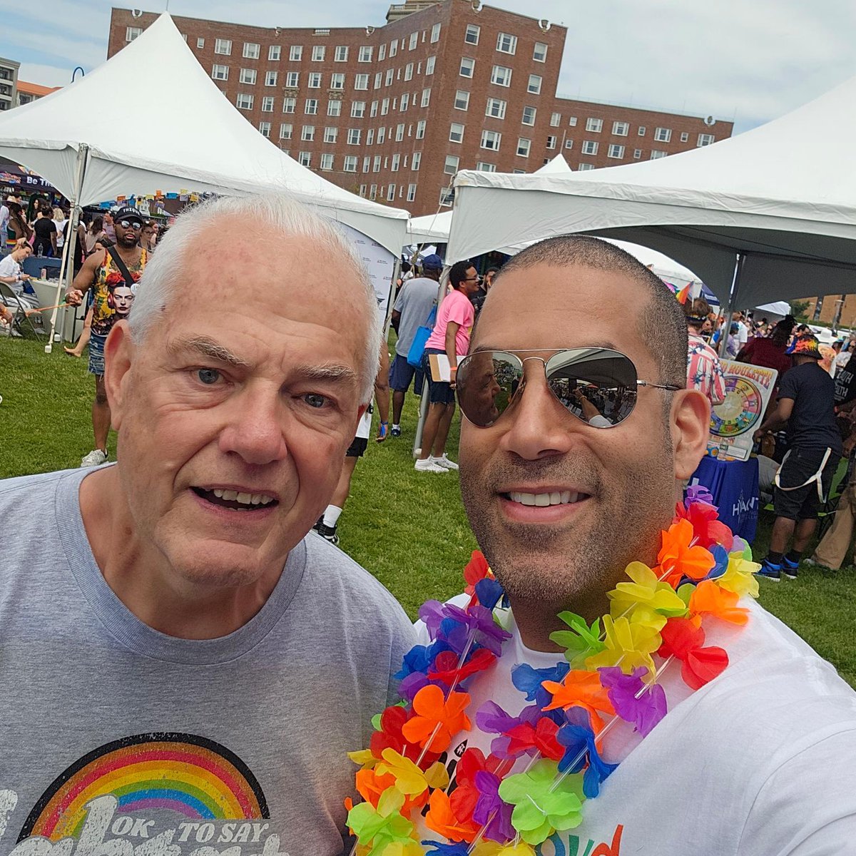 SpillerForNJEA's tweet photo. Proud to have marched in the 2024 Asbury Park Pride Parade 👏🏾  Join me in celebrating and recognizing the entire LGBTQIA+ community. Together, we must continue our work toward equal rights and fair treatment for ALL educators, students and people #PrideMonth 🏳️‍🌈 #WEareNJEA https://t.co/frz38MQXAA