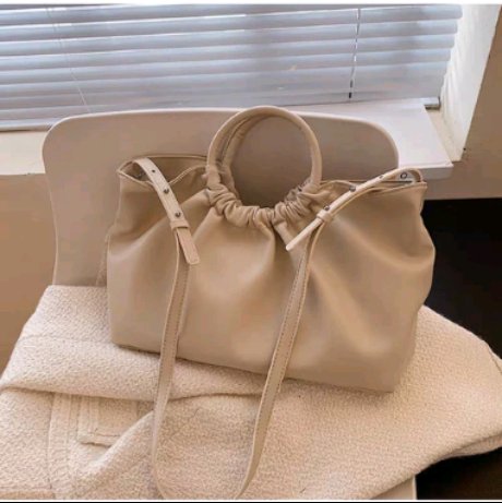 GettingStarsXZ's tweet photo. @OOTDFESS Tas gak pasaran 50 ribu an aja🎀🛒🤎
https://t.co/V8rjpNtcsk https://t.co/FlDxxsahTe