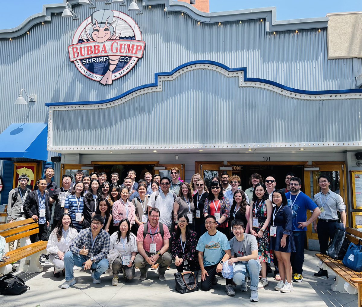 LiResearch's tweet photo. Happy Li Lab Lunch Reunion 😍 #ASMS2024 brought us together to share a delicious meal at @BubbaGumpCo 🍤, where we first celebrated Prof. Li's Biemman Medal in 2014. A decade later, we're still enjoying each other’s company and celebrating our alum @JerichaMill’s birthday today🎂 https://t.co/pdpCCHQDy4