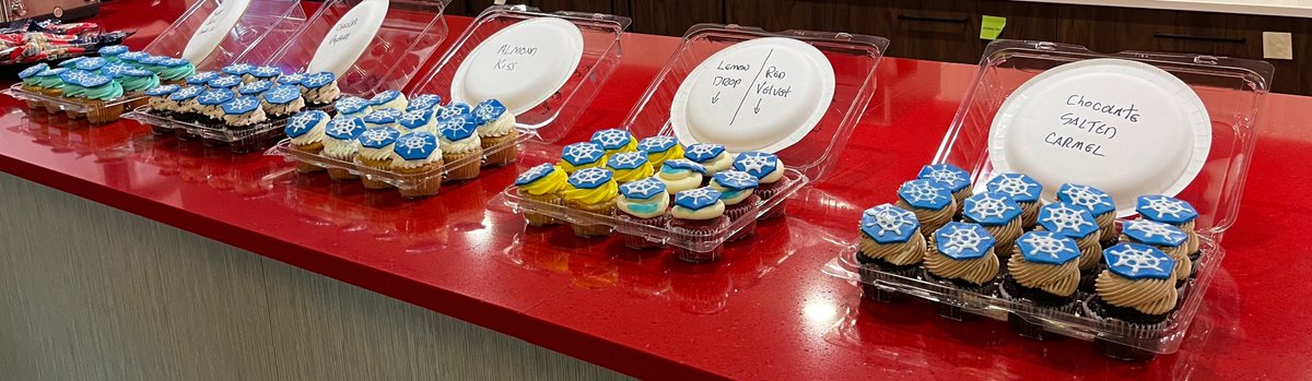 Bridget Kromhout tweet media