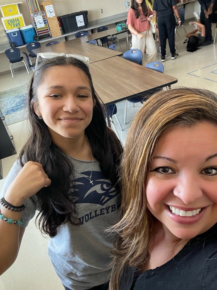 StrausGT's tweet photo. 2023-2024 school year is in the books! Have a great summer vacation to all my GT families and students 🥰 ☀️ 🌴 @NISDStraus @NISDGTAA  @RootEdSA https://t.co/ilbQJExgRT
