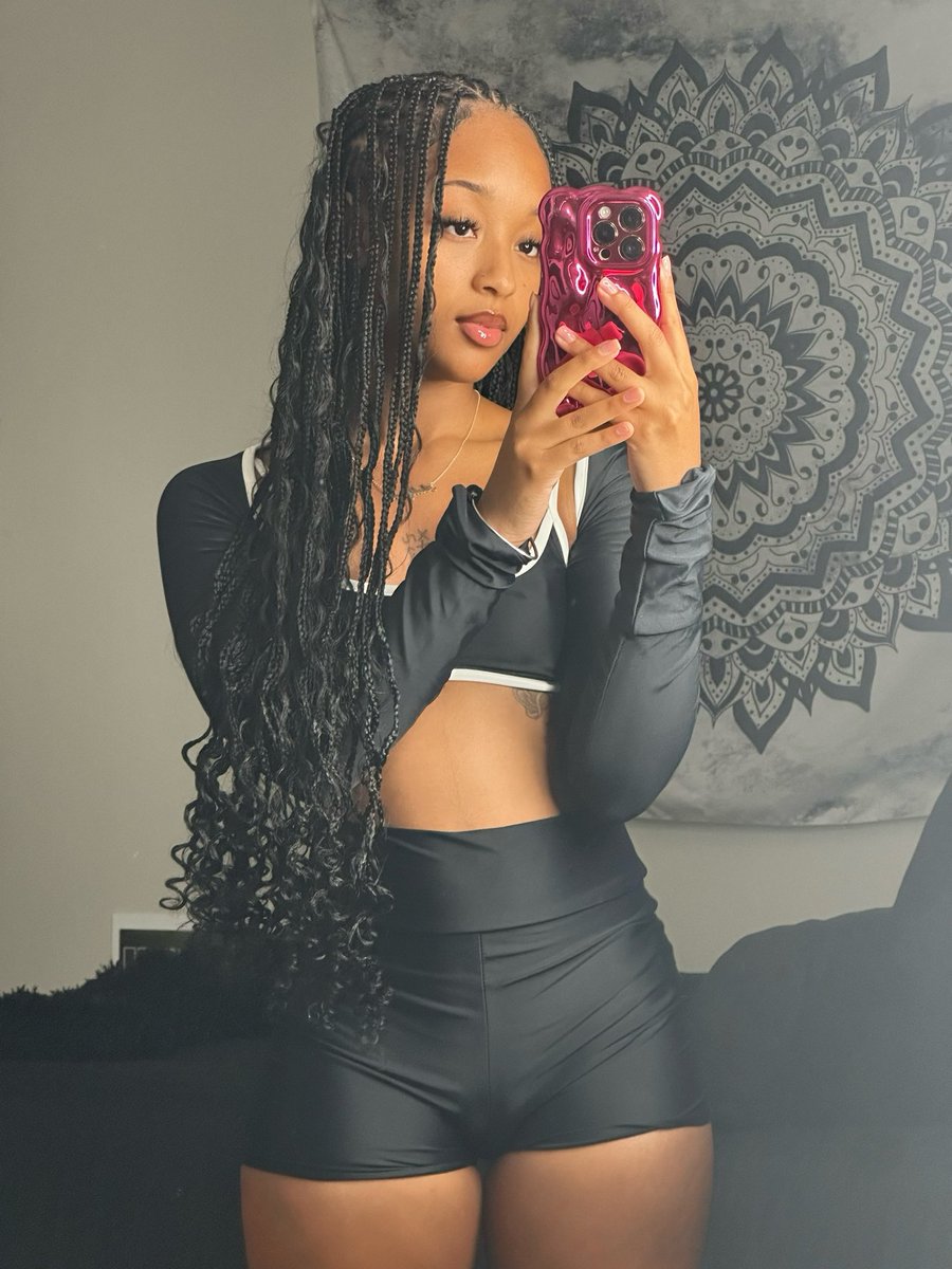 aaliyahdanyell's tweet photo. 🤍🤍🤍 https://t.co/qiQeFe5L25