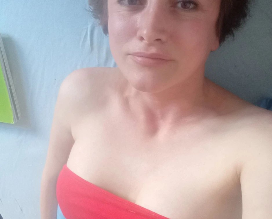 DeutscheLivecam's tweet photo. Marsunshine 45 Jahre
#Milf #Milfcam #ReifeFrau #Marsunshine
https://t.co/Cl9zAVEyZL https://t.co/bekOUA5GpP