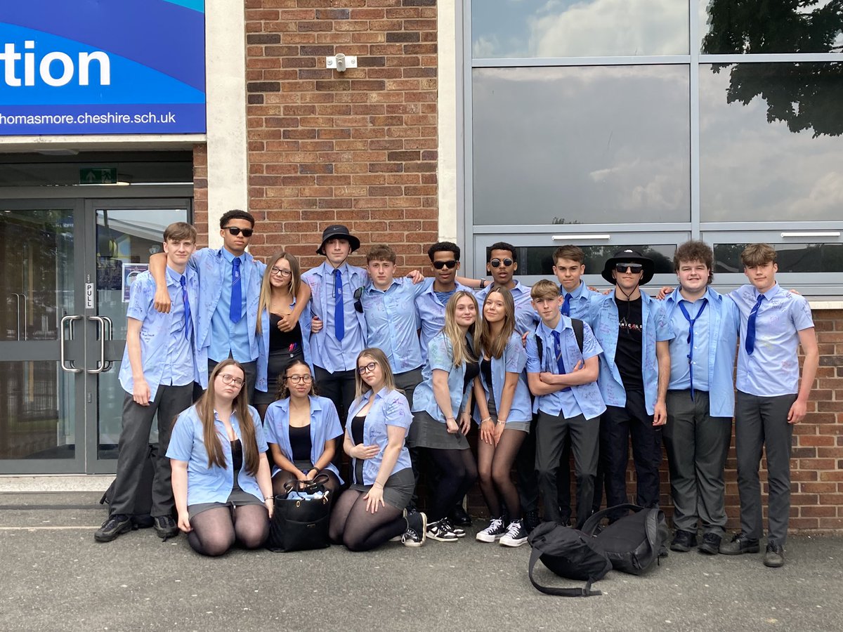 May you know God’s love at every step. Good luck Year 11, thank you for everything you brought to STM 😘 <a href="/MrsPackhamSTM/">Katherine Packham</a>