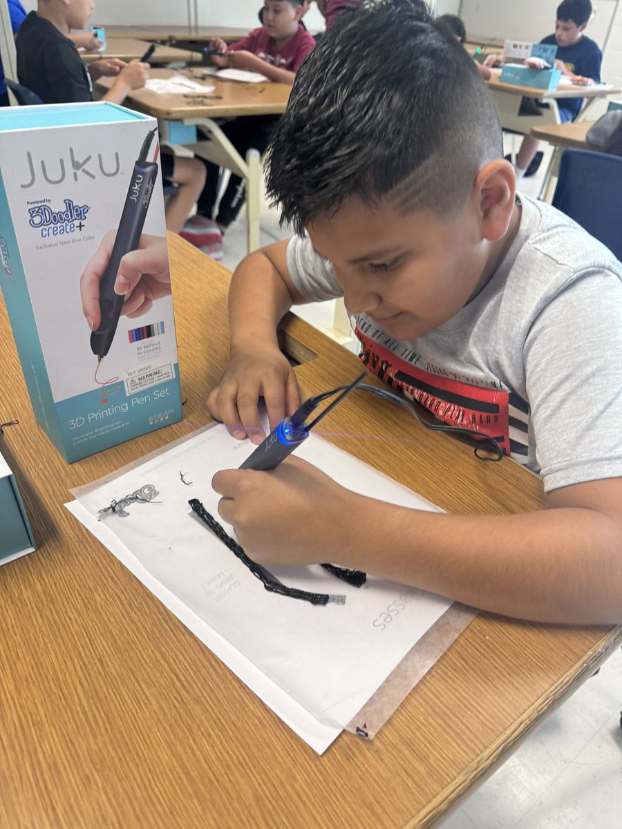 Ana Luna tweet media