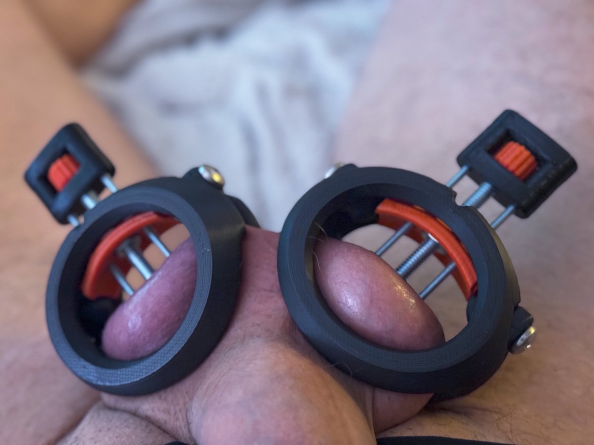 etsy.com/listing/756830… Elephant Balls are AWESOME. Not affiliated. (Paid full price for mine.) But, I NEEDED to share these. These are the BEST Ball Crushers I have ever tried. Almost came in first 3 minutes. If you love Ballbusting. Check these out. Share This!!!