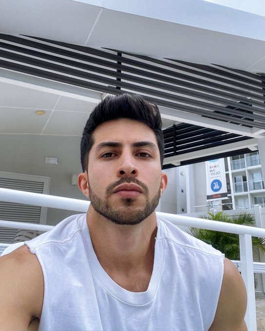 New haircut for June 💇🏻&zwj;♂️✨ https://t.co/yYrq8OVYXd