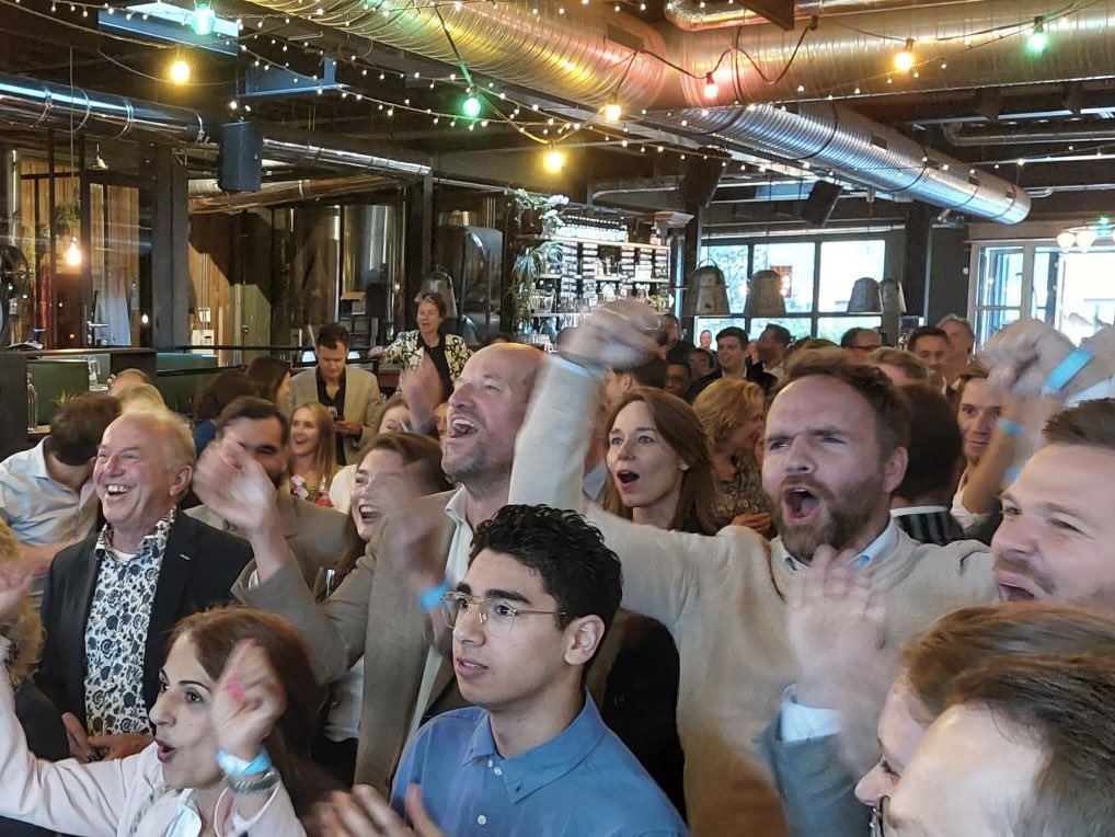 Top uitslag! 3 zetels l.
Nu wachten op de telling van de voorkeurstemmen…