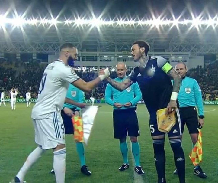 Donde haz jugado tu pisa paja...