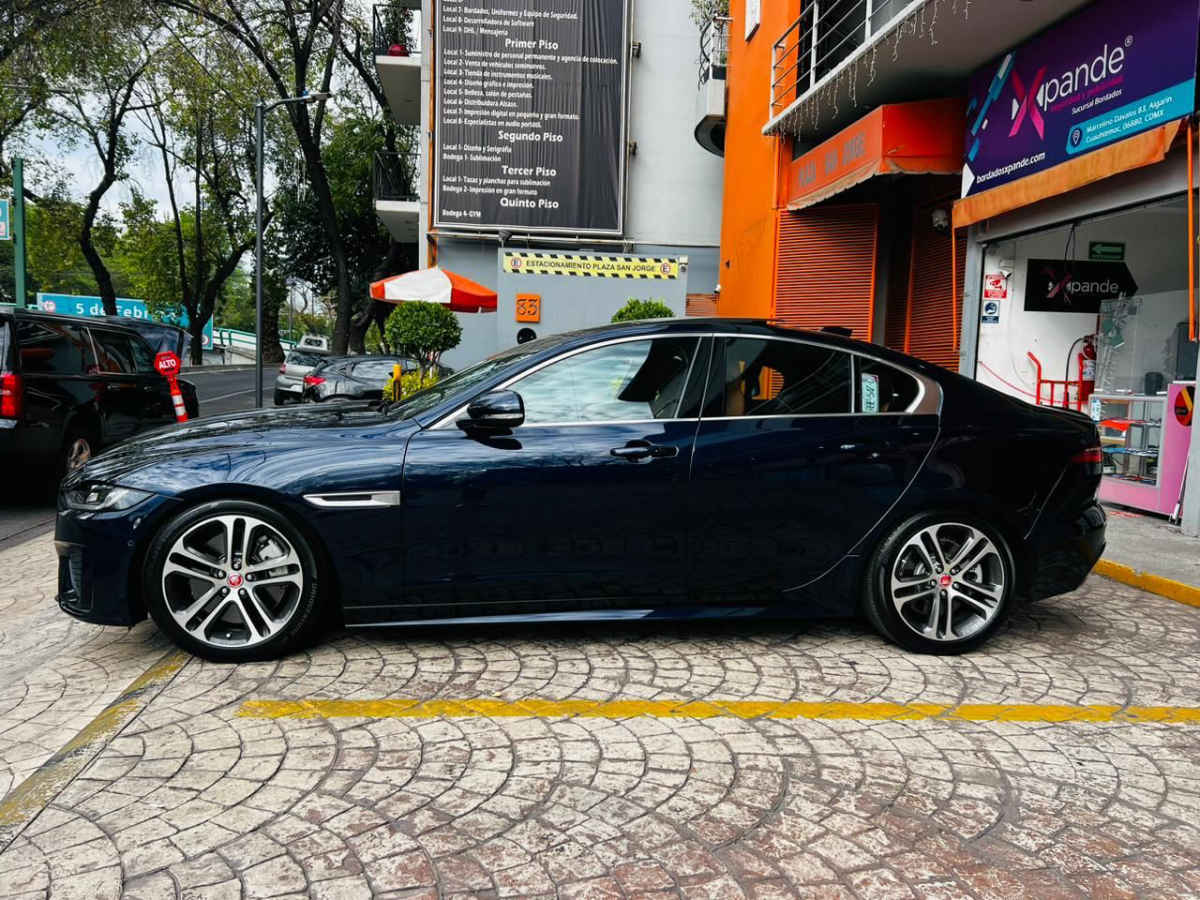 SeminuevoAutos's tweet image. Se vende Jaguar XE 2020 Usado

  Precio: $ 1,300,000 MXN Fijo

  Transmisión: Automática

  Color: Azul

  Kilometraje: 14,000Km.

  Ubicación: Cuauhtémoc, Ciudad de México

  ref20916767 #MaxiPublica #AutosEnVenta