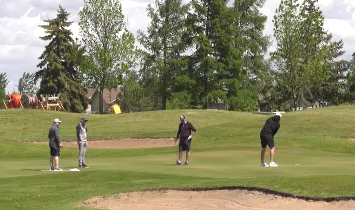 Thanks to @makeawishsk for asking <a href="/JeffRogstadCTV/">Jeff Rogstad</a> &amp; me to be part of Golf for Wishes. I had a blast emceeing the caddy auction &amp; Jeff had fun in the wind on the course. But we were even happier to help wishes for kids come true 💕