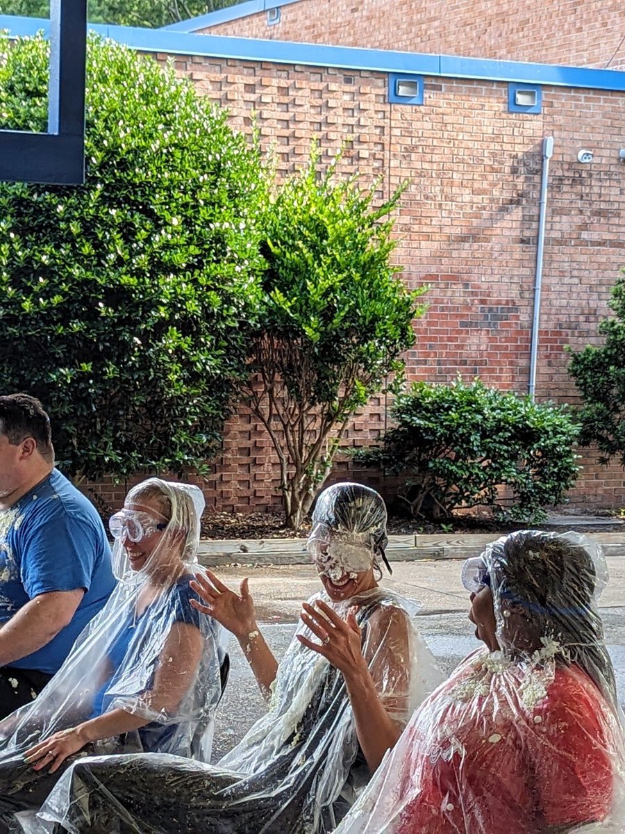 Kraft Elementary tweet media