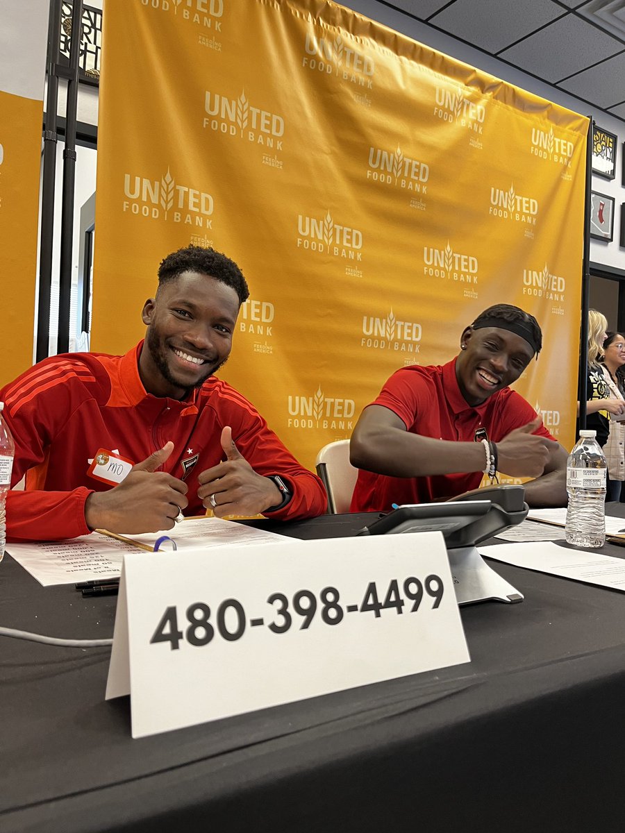 PHXRisingFC's tweet photo. Mo Traore and Pape Mar Boye are at United Food Bank until 5:30, helping raise money for Summer of a Million Meals. 

Call now to support the food bank and tune in at 4:37 to see them live on 12News.

#TodosRojos | @UnitedFoodBank https://t.co/pBmGrd1w39