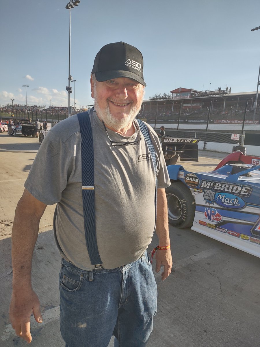 BeckRacingMedia's tweet photo. It's always good to see Barry Wright @bwracecars @EldoraSpeedway. https://t.co/6pQZz9aJoy