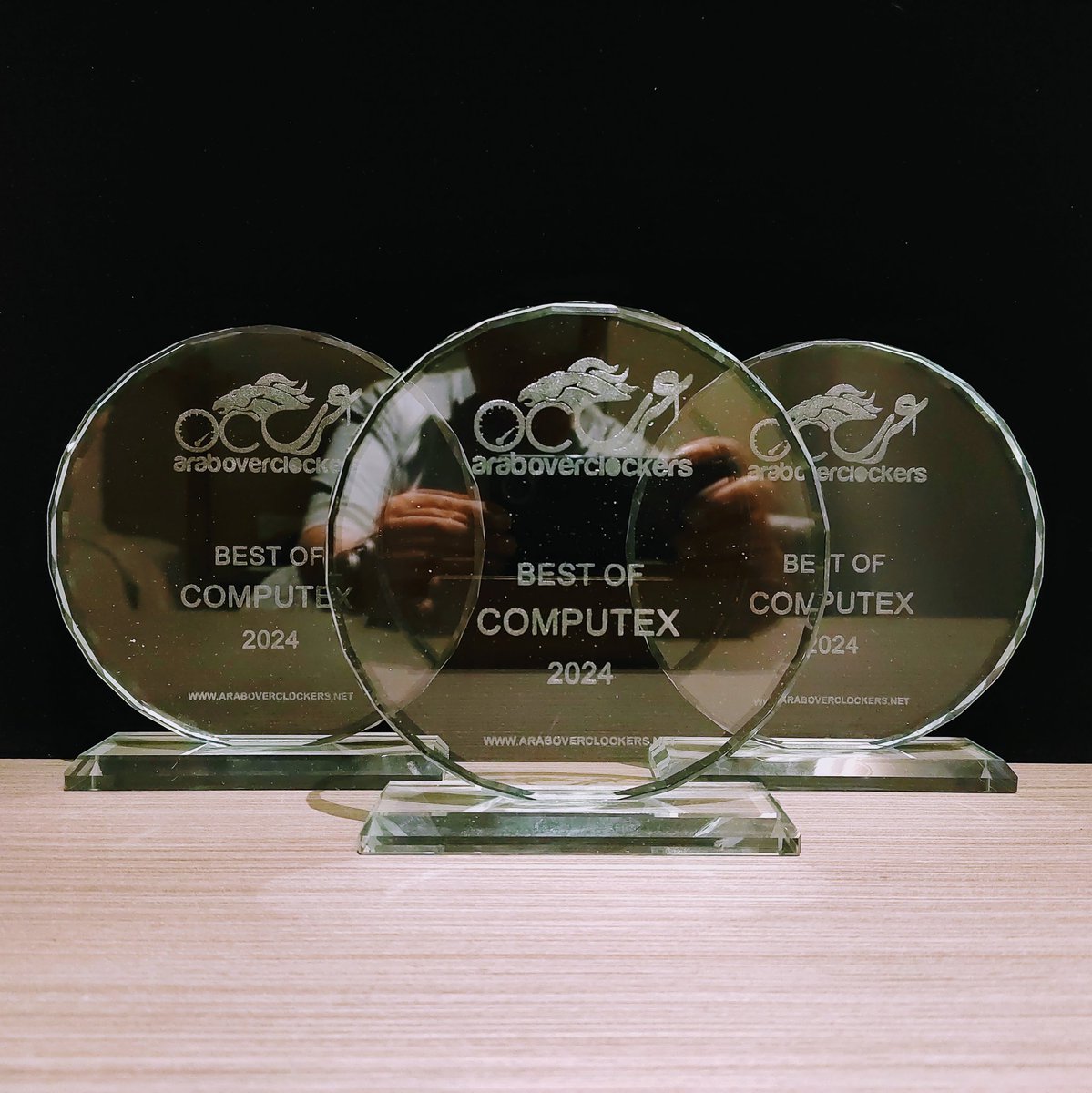 ArabOverclocker's tweet image. من بين الآلاف، سيتم اختيار العشرة الأفضل فقط...

Out of thousands, just 10 will be recognized as the best.

#COMPUTEX2024 #ConnectingAI #COMPUTEX #ArabOverclockers #تكنولوجيا #مستقبل_التقنية