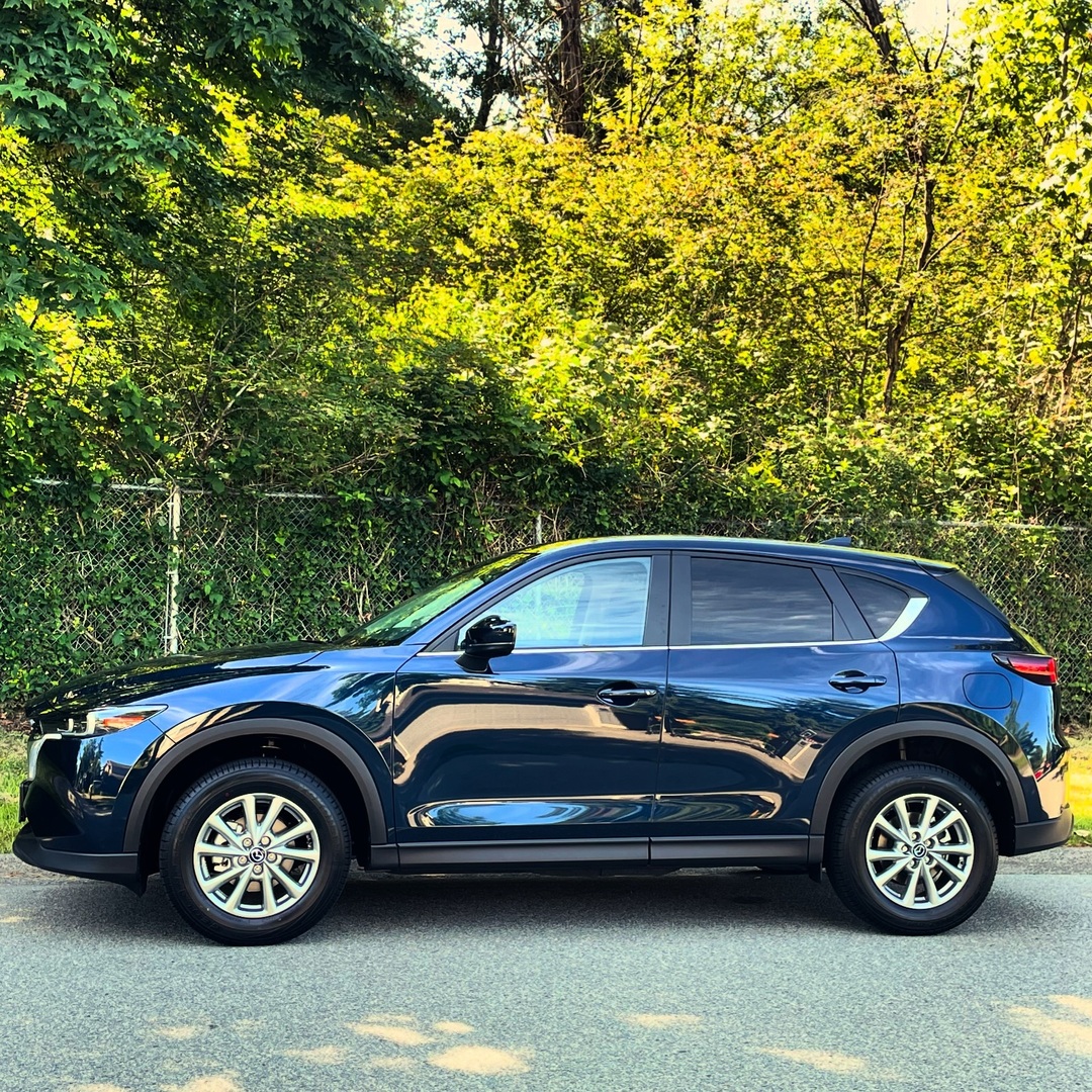 Chris Golden tweet media