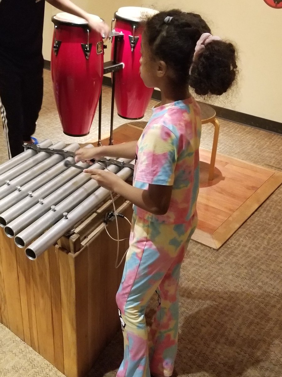 WestburySTEAM's tweet photo. Is the "M" in STEAM for Math or Music? 🤔 Why not both? #playLICM #STEAMforALL @PowellsLnSchool @onewestbury @TahiraDChase https://t.co/RULPXqCVv6