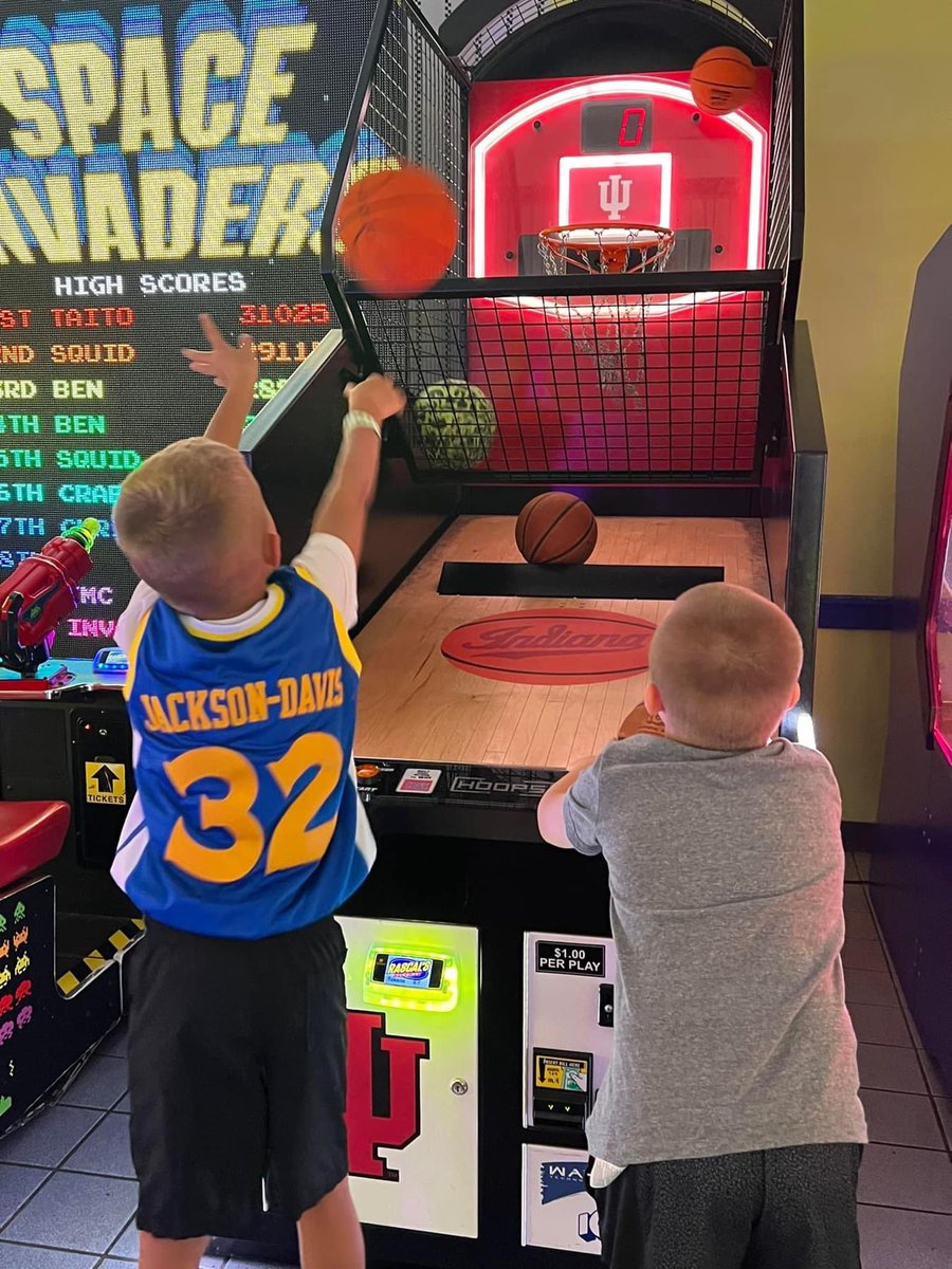 CoachCangany's tweet image. Happy Birthday to my little buddy!
Tucker got to spend his 7th birthday hanging out with his favorite basketball players at team camp!
I’m so proud of you and love you so much!