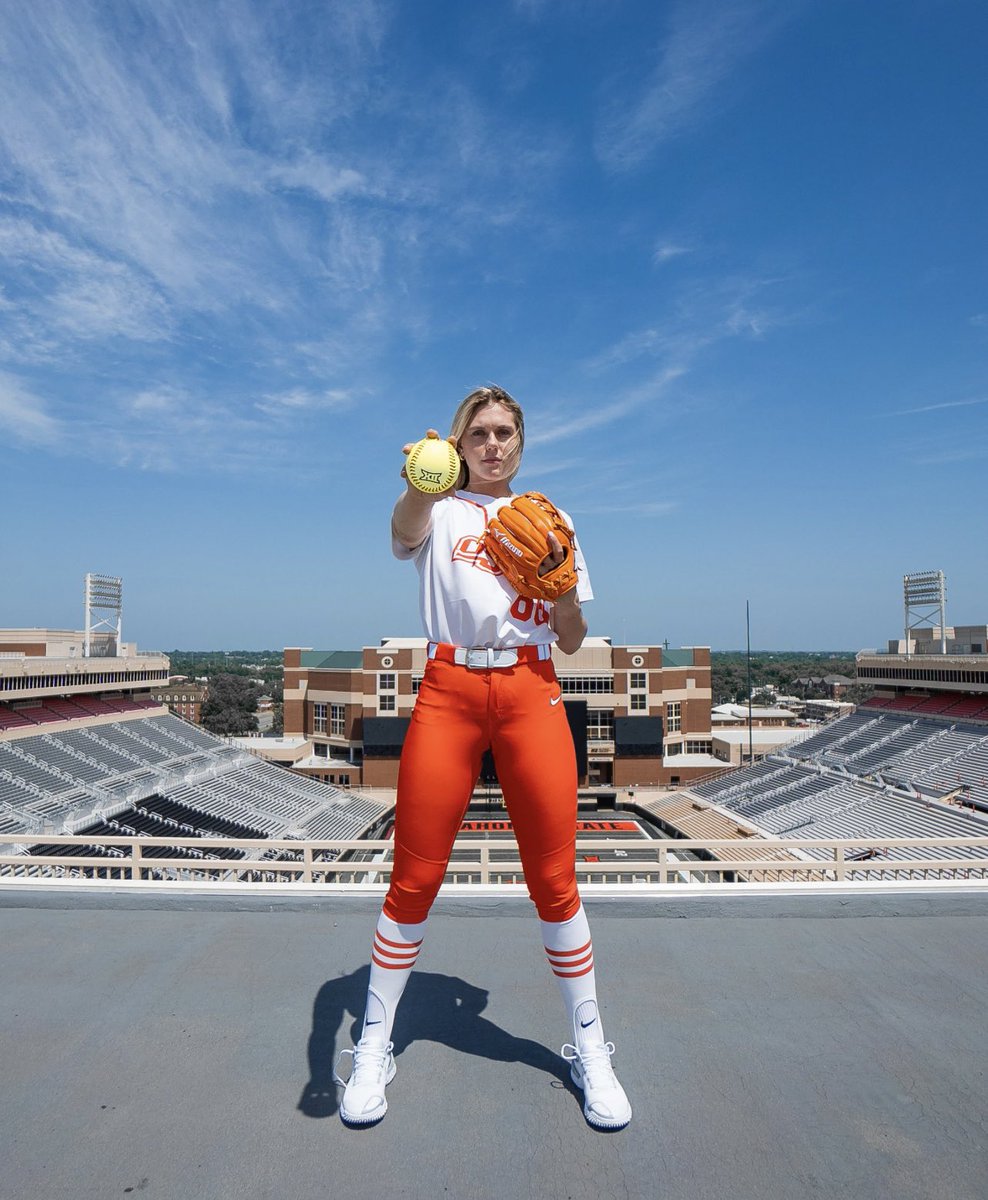 Officially a Cowgirl. 

Welcome to America’s Brightest Orange, Ruby 🤠 

#GoPokes | <a href="/rubymeylan/">Ruby Meylan</a>