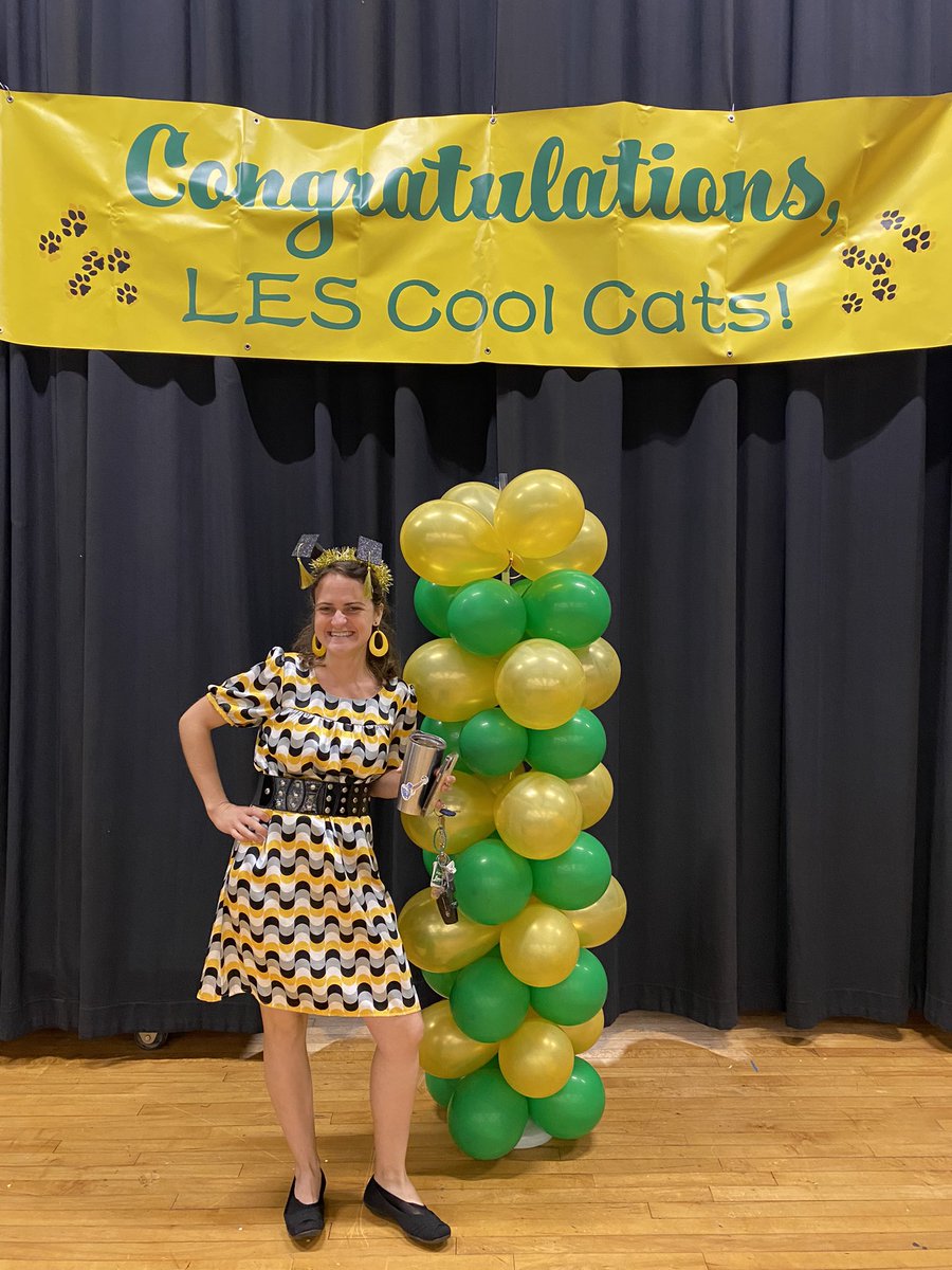 LEScoolcats's tweet photo. https://t.co/6a8pWs9k4h