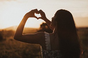 bitagenda_'s tweet photo. Hoy se celebra el Día Mundial de los Pacientes Trasplantados.
El objetivo de este día es fomentar una cultura de donación de órganos y dar una oportunidad de vida a pacientes en espera de una oportunidad de seguir viviendo. 🫀🫁
#organos #donacion #vida #enfermedad https://t.co/7iymg1j9RJ