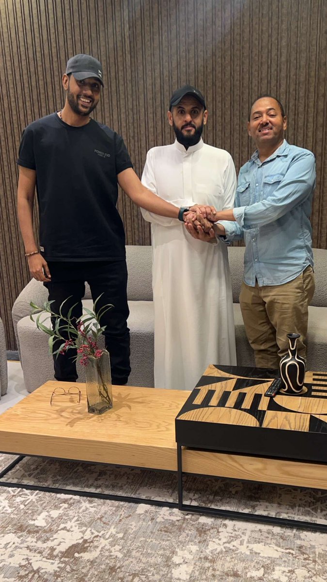 muneebalharbi's tweet photo. نسأل الله التوفيق والنجاح وكاريزما سيبعث في نفوسنا متعة التميز بإذن الله وتوفيقه 
#كاريزما https://t.co/yl3DF27SME
