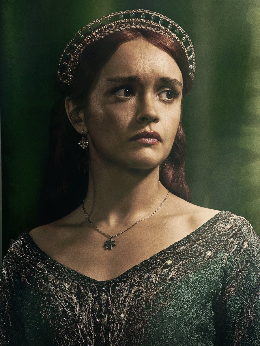 thinkercooke's tweet image. “Olivia Cooke is a renaissance portrait of melancholy as Alicent Hightower”