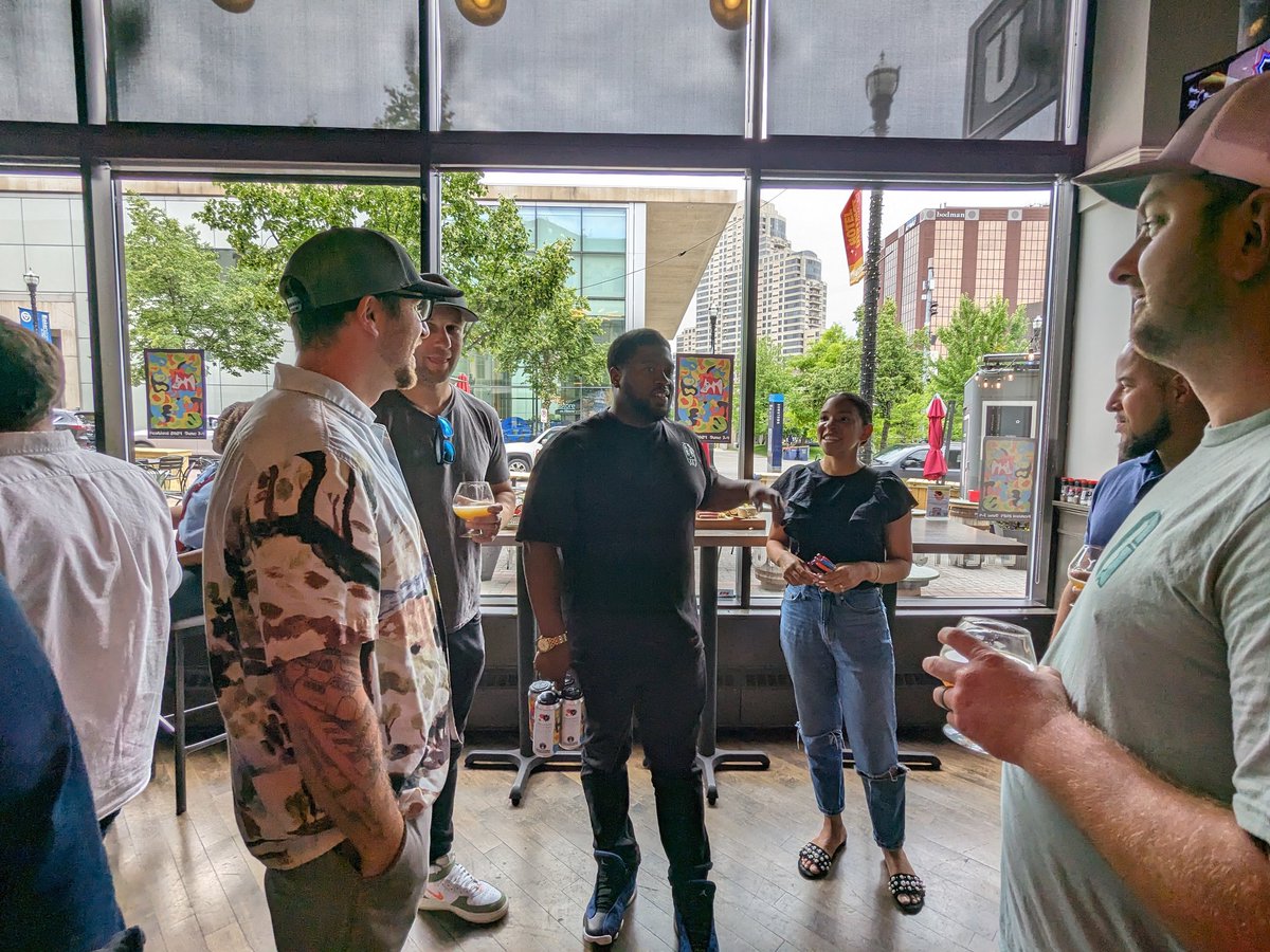 FestivalGR's tweet photo. Thanks for those who came out to celebrate our partnership with @LostArtBrew for our special brew, Creativity to benefit Festival of the Arts ! Stop by the Brewhouse or any @uccellosinc location this month! Get it before it's gone! https://t.co/zbVVrY4trO