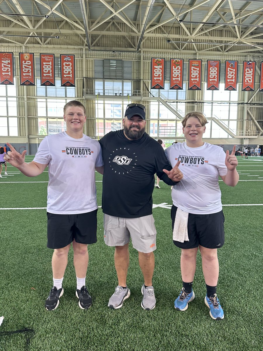 collinpatte75's tweet photo. Had a great time at the OSU Specialist camp this week!!  Thank you OSU!!
@CoachZAllen 
@CoachFotehOSU 
@CowboyFB 
@nhstigerfb https://t.co/bCEcCxYcXk