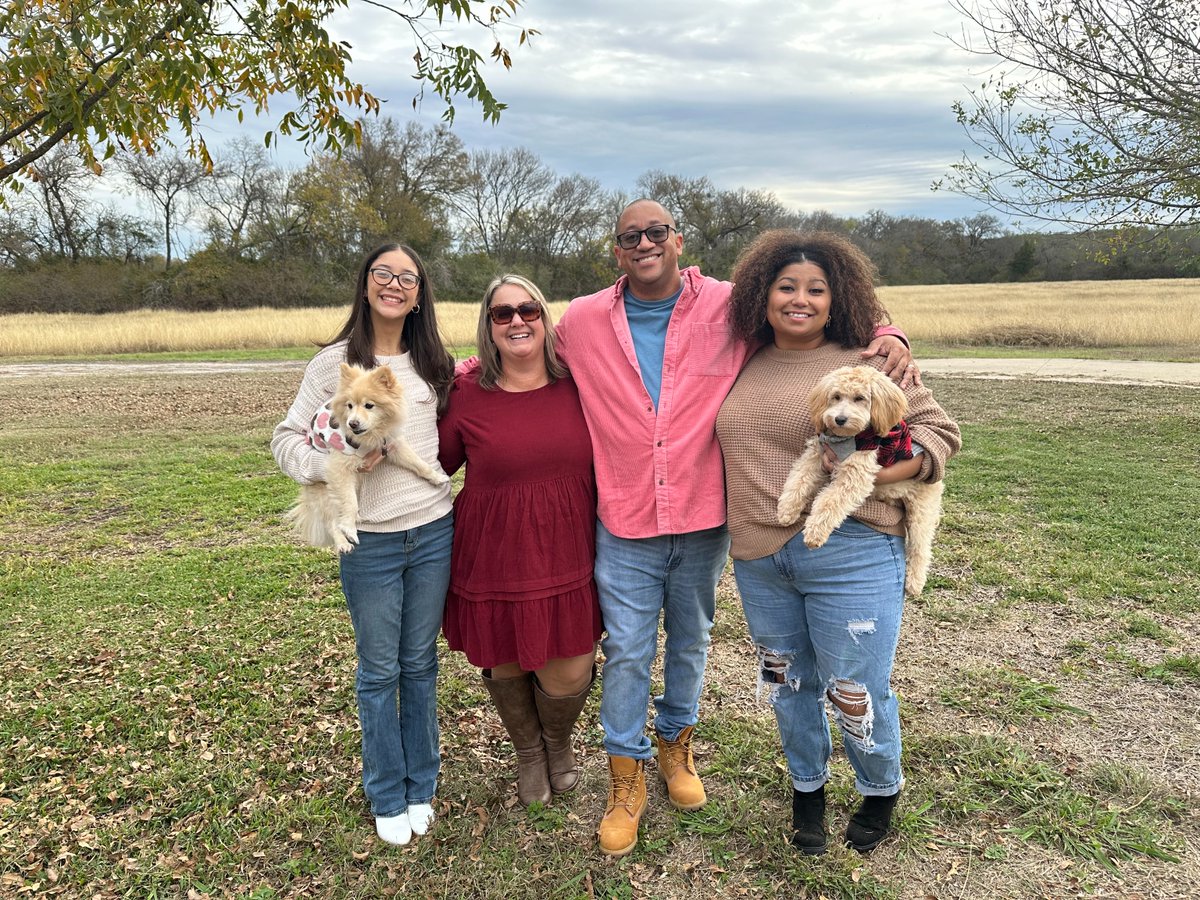 UMHB_COE's tweet photo. Join us in honoring Mr. Arnold Murphy for his decision to serve within the education profession.

Review his #PurposeStory on our official Facebook and Instagram accounts. https://t.co/9N528LWJxm