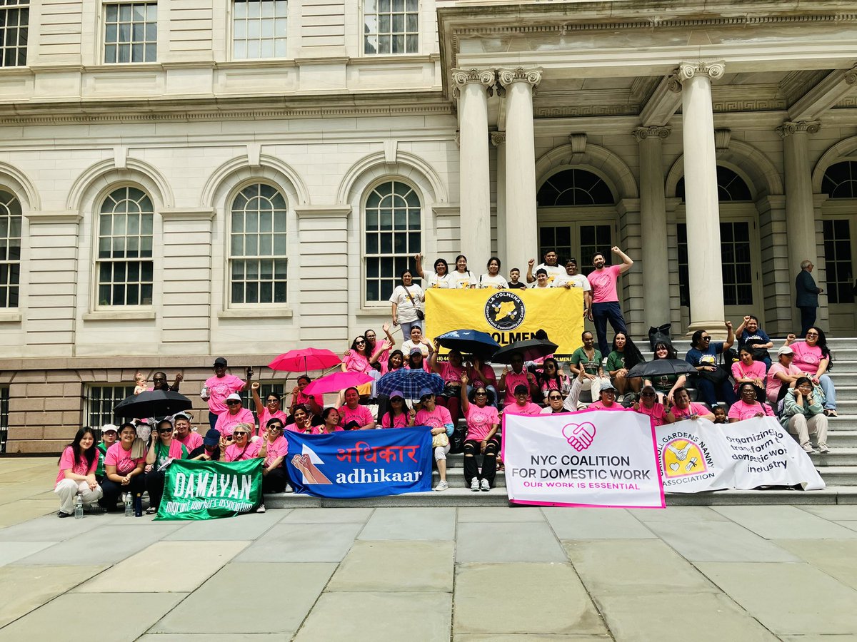 📢Today the NYC Domestic Worker Coalition @NYCC4DW rallied outside of City Hall for Domestic Workers!

Our movement of Domestic Workers keeps growing &amp; we are ready to go in full force this FY25 ✊🏽.

Stay tune!