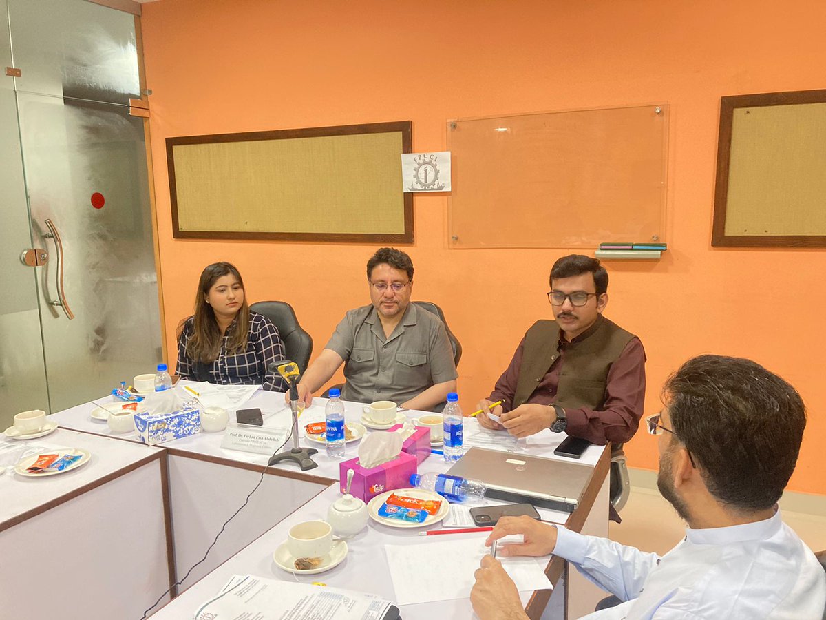 PTCCSindh's tweet photo. PTCCS WNTD'24 | Table Talk Discussion Health Experts &amp; Businessman on Tobacco Control at Federation of Pak. Chambers of Commerce &amp; Industries  @FPCCIOfficial  #PTCCS #worldnotobaccoday #tobaccofreegeneration #tobaccofreesindh @FCTCofficial @WHO @VitalStrat @khashmi76 @federal_tcc https://t.co/Dma7pYlXI4