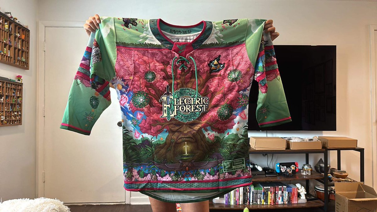 krunchykarl's tweet photo. Say what you want idgaf 

My homie killed it with these legend of Zelda x forest jerseys and yes that’s my name plate 🥰🥰 https://t.co/Q9eyTnAO4S