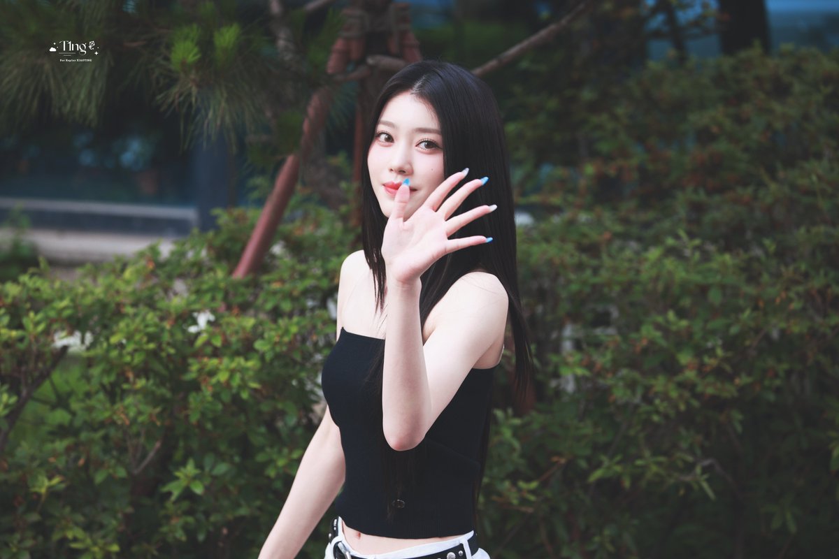 T1NG1112's tweet photo. 240607

#샤오팅 #XIAOTING #沈小婷 
#Kep1er #케플러 
#宇宙无敌超级美少女 https://t.co/LugzPj6MuU