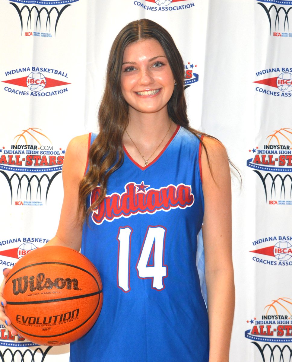 FCGirlsbasketb1's tweet photo. Congrats again Lily@!!!   Looking forward to your Senior year! https://t.co/xrv0CmOicL