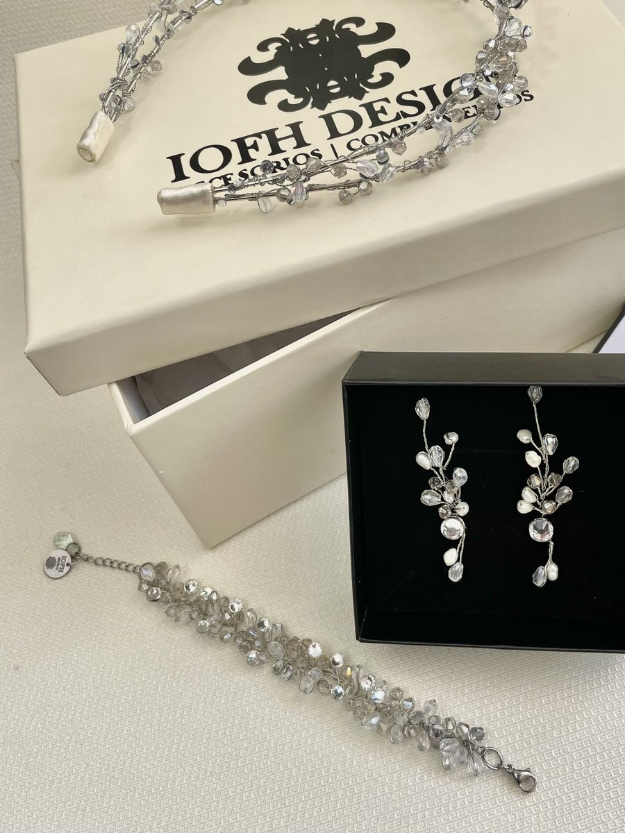 IOFHM's tweet photo. IOFH EXCLUSIVO 
Conoce nuestra linea #iofhexclusivo , piezas únicas y fabricadas totalmente a mano.
Diseñado especialmente para ti con toda la esencia de IOFH que nos caracteriza #iofh  #jewellery #jewels #noviasdiferentes #novias #noviasconestilo #diseñomexicano #mexicandesign https://t.co/SbgDBtGLEm