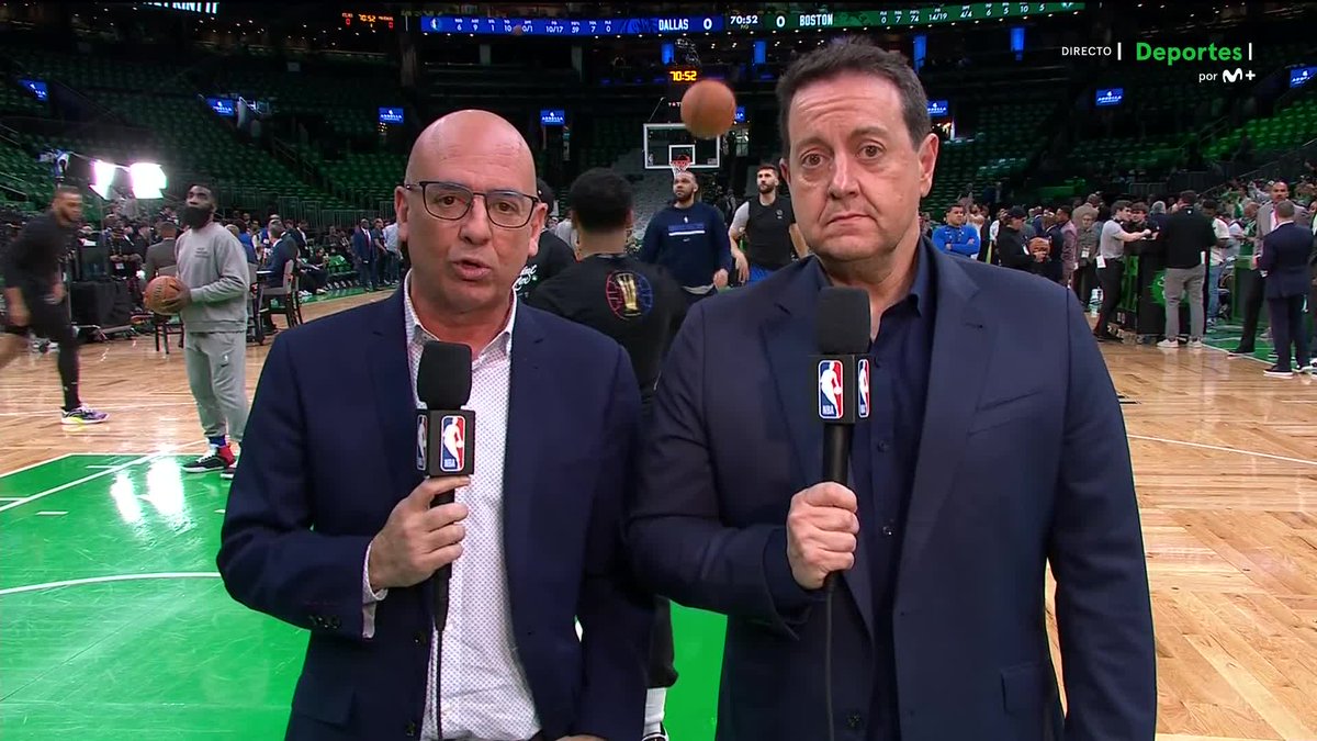 NBAspain's tweet photo. Tus padres

#NBAFinals https://t.co/KEbOrzTQYg