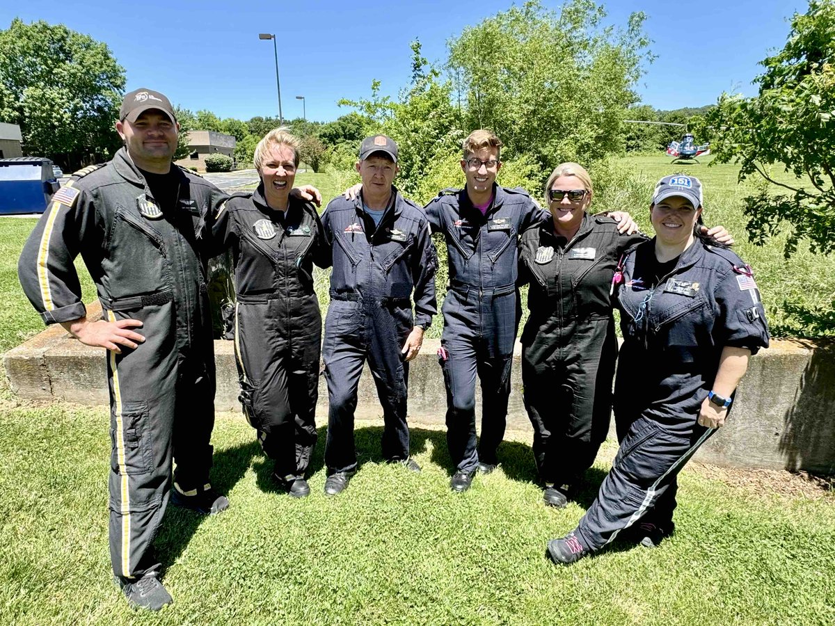phi6greenville's tweet photo. Thank you Logan Memorial Hospital for inviting PHI 6 Greenville to the EMS cookout today! We always enjoy good friends, fellowship, and 
food!  As an added bonus, we got to visit with our friends from AEL 151 Clarksville.   #phi6 #phiairmedical #phihealth https://t.co/4nL9RDs5Zc