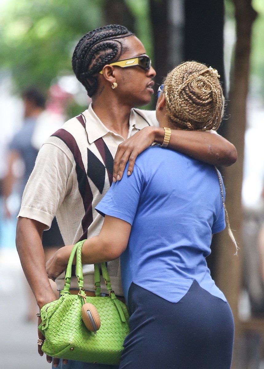 gabgonebad's tweet image. rihanna and rocky in nyc today 🥺