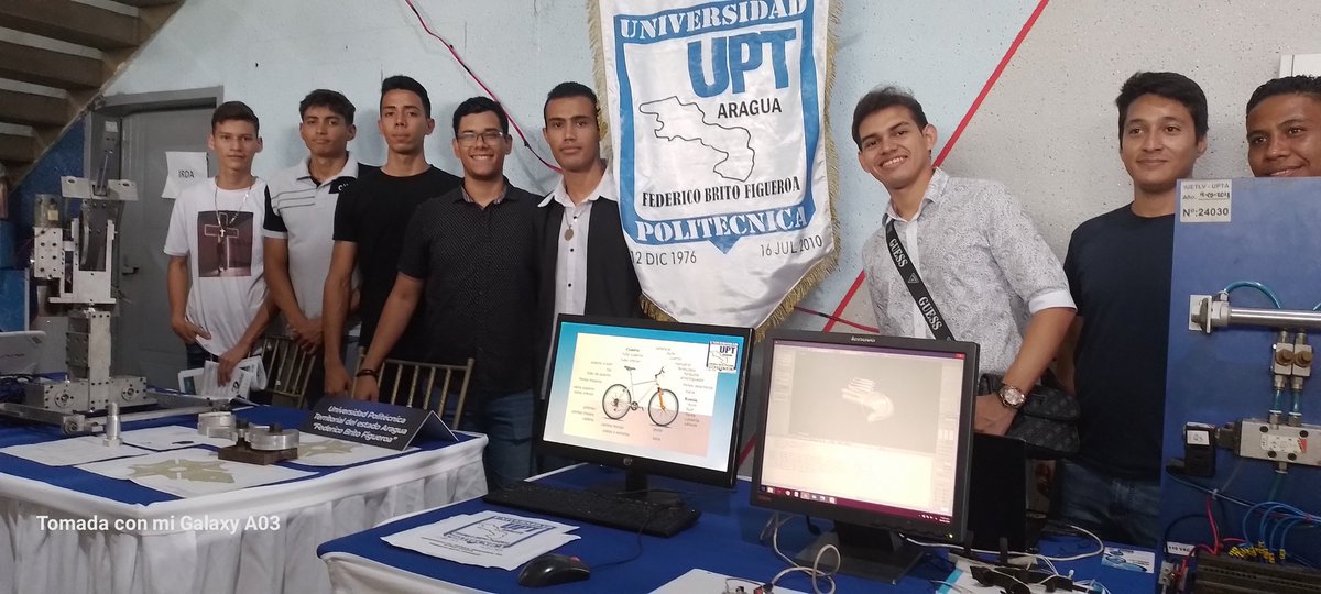 AndyPrensa's tweet photo. La Universidad de Aragua @UPTAragua estuvo presente  en la 1ra Feria Estadal de Innovación: Semilleros Científicos del @Mincyt_VE "Robótica Creativa". Compartiendo experiencias, proyectos, tecnologías y quehacer científico con los niños, adolescentes, jóvenes y profesionales. https://t.co/GaANnPeIhI